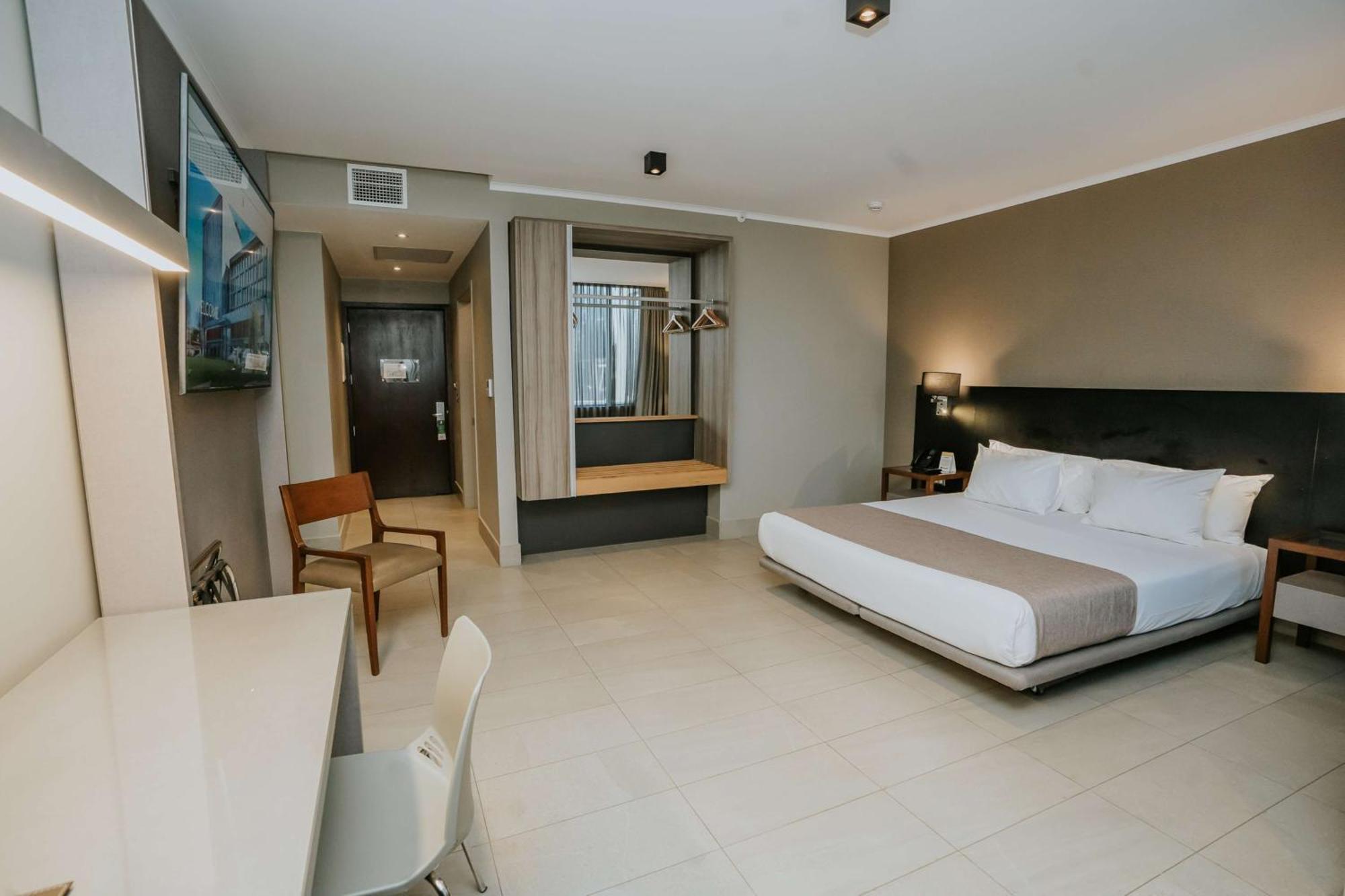 Best Western Ferrat Темуко Екстериор снимка