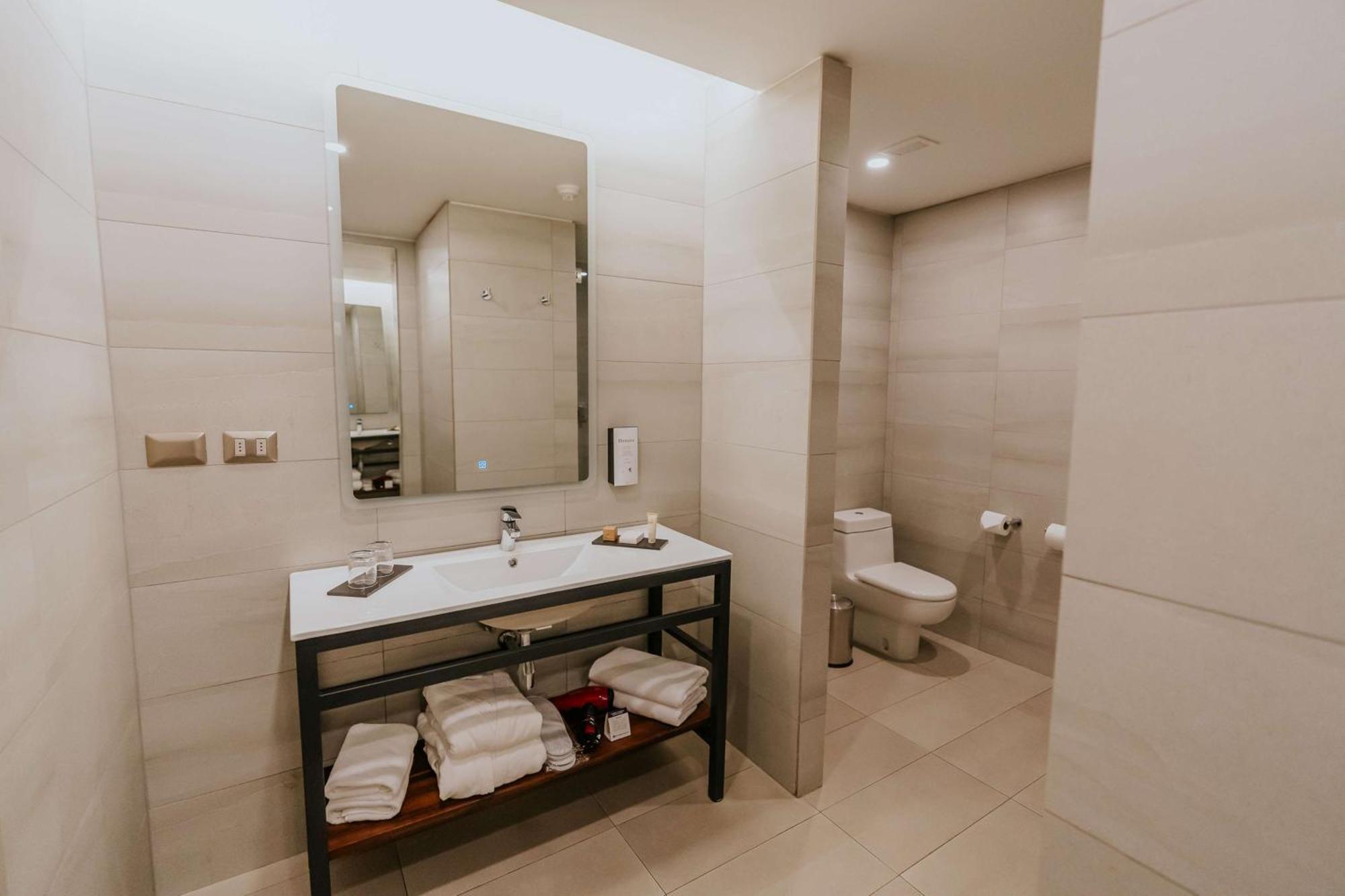 Best Western Ferrat Темуко Екстериор снимка